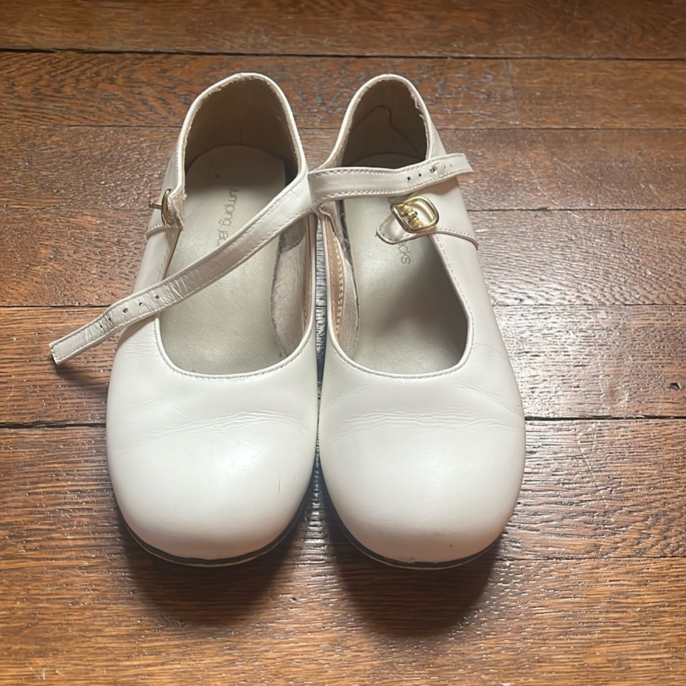 Jumping Jacks White Mary Janes